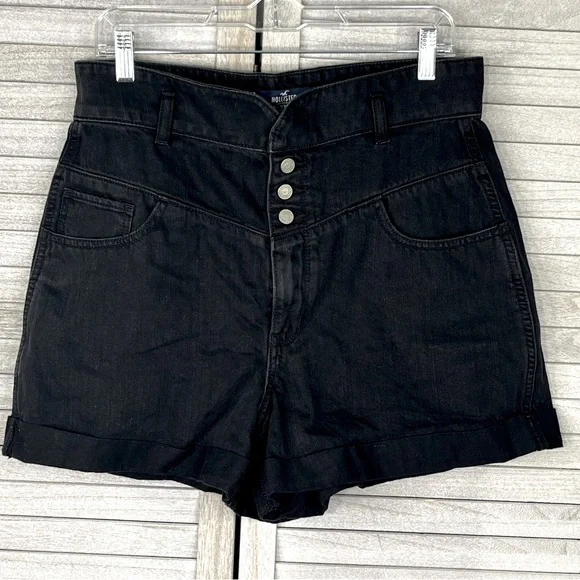 Hollister Shorts Hollister Ultra High Rise 8s Mom Short